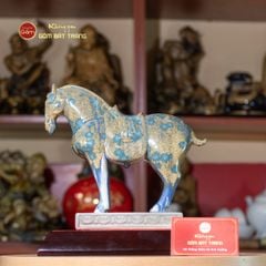 Tượng Ngựa Ngọc Vân Mã