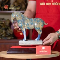 Tượng Ngựa Ngọc Vân Mã