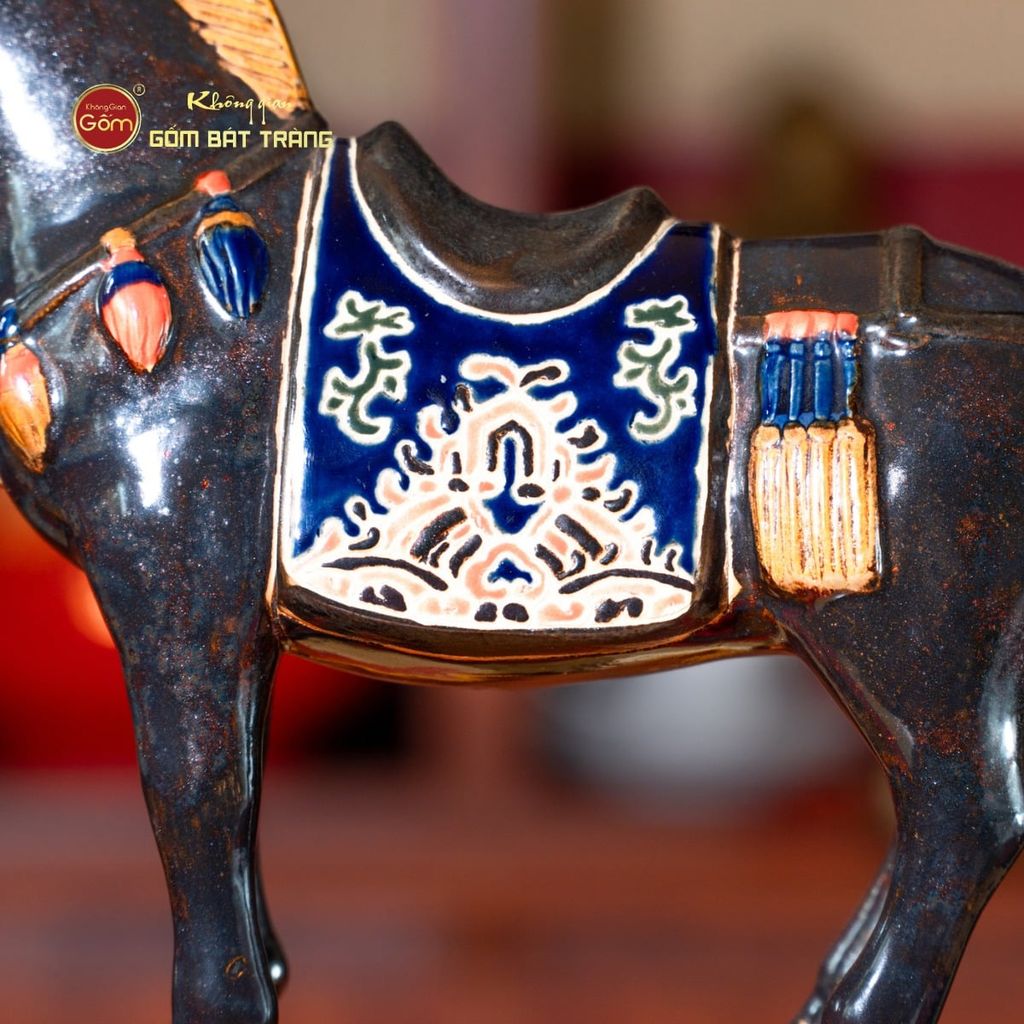 Tượng Ngựa Ô Phương Nam