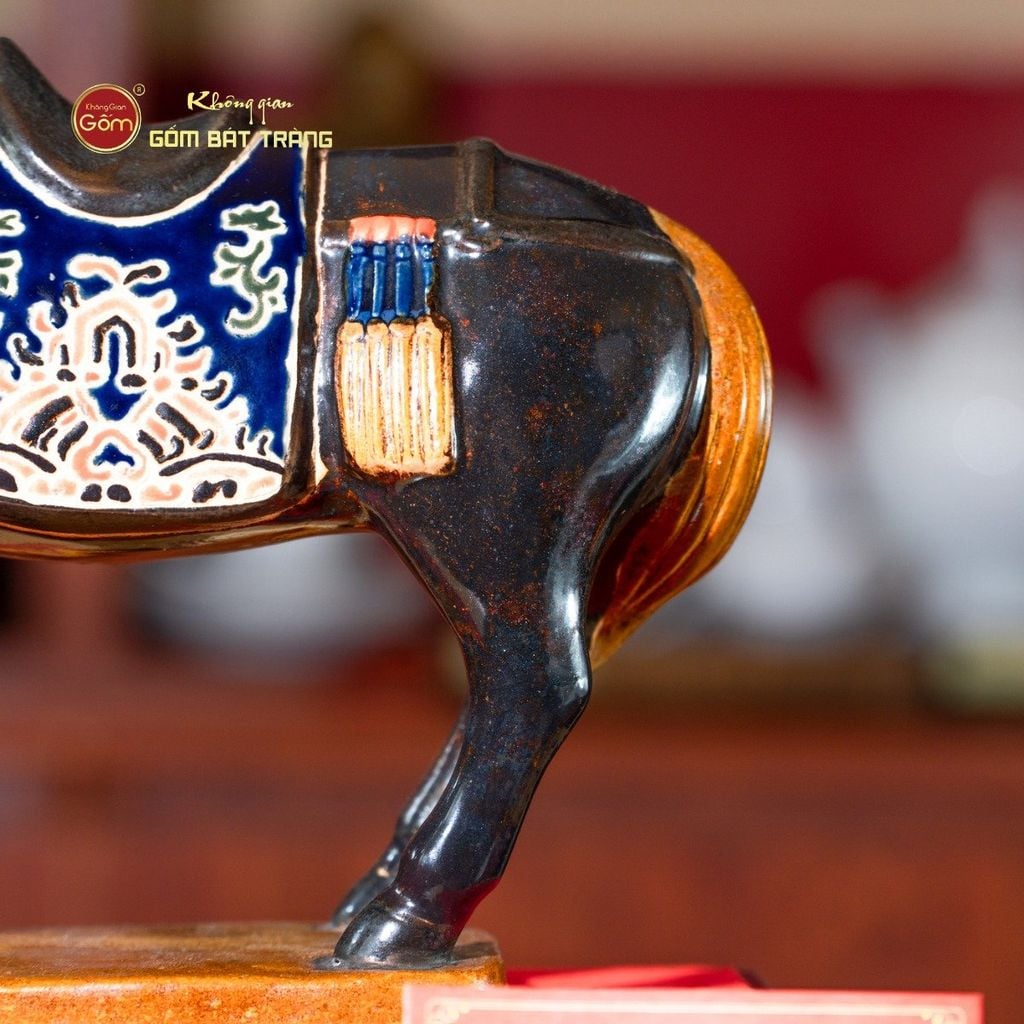 Tượng Ngựa Ô Phương Nam