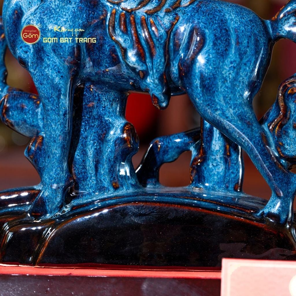 Tượng Ngựa Thanh Mã Vân Mao