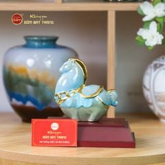 Tượng Ngựa Tiểu Mã Chiêu Tài Vẽ Vàng