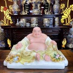 Tượng Phật Di Lặc Trái Đào Vàng Phú Quý