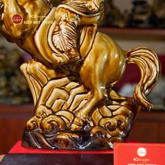 Tượng Phù Đổng Hoàng Thiên Vương