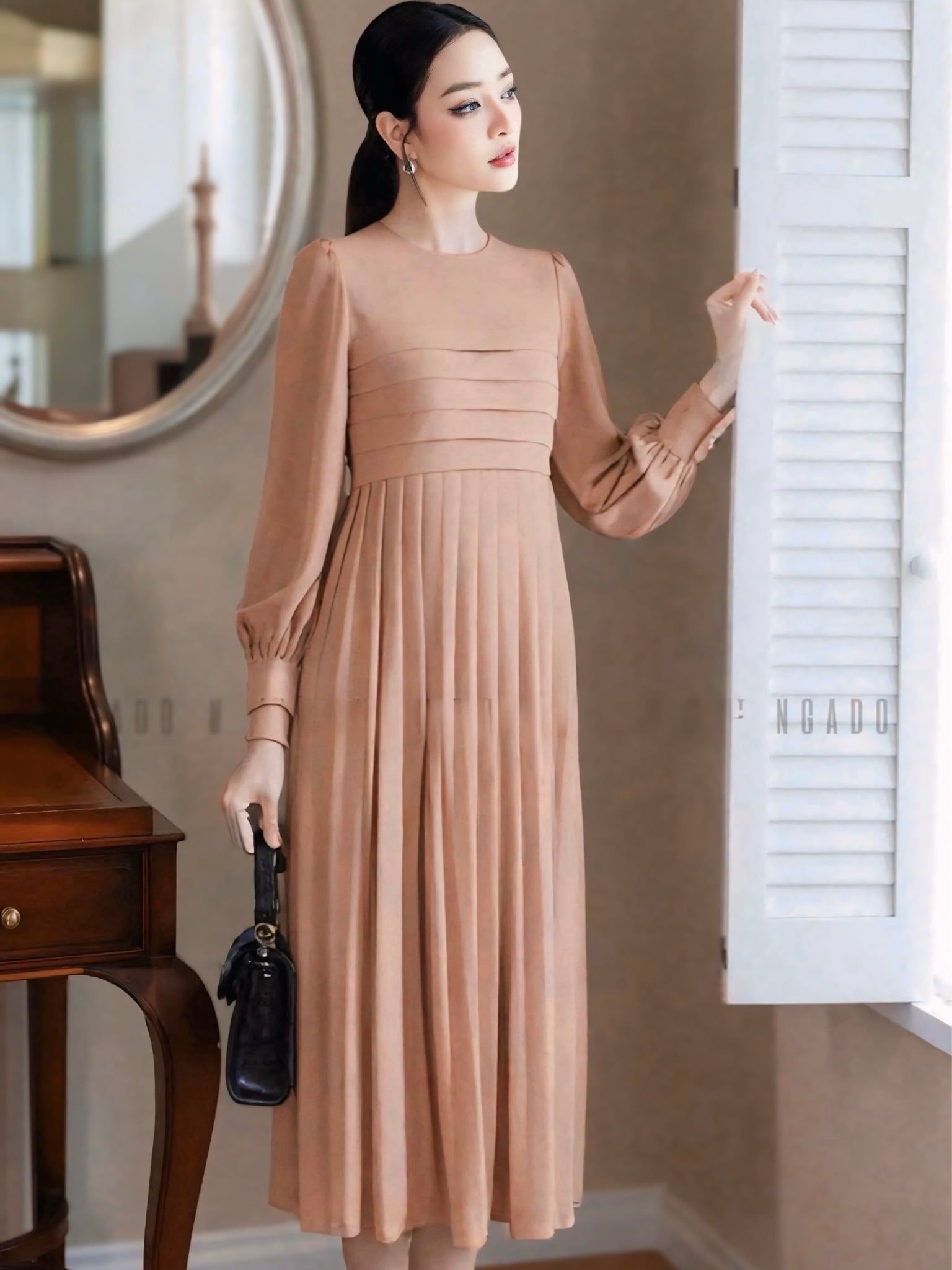  Đầm nâu xếp ly dài tay [GIANG x ND] 