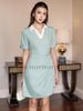  Đầm xanh mint cổ V 