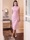  Đầm hồng cổ cao vạt xéo 