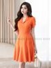  Đầm cam cổ vest 