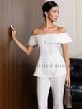  Set áo quần trắng bẹt vai 