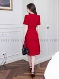  Đầm đỏ xoắn vai 
