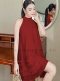  Đầm yếm đỏ phối bèo 
