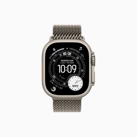 Apple Watch Ultra 3 49mm Natural Titanium Milanese Loop