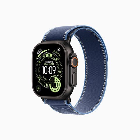 Apple Watch Ultra 3 49mm Black Titanium Trail Loop