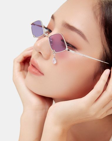  Mắt kính rhombus watery eyes 