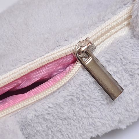  Túi Đeo Chéo Biti's Bé Gái Màu Xám BBSG00100XAM 