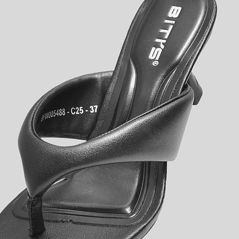  Dép Cao Gót Biti’s Nữ Màu Đen BFW005488DEN 