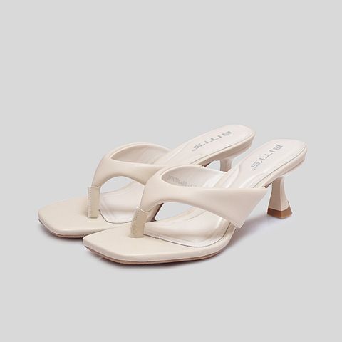  Dép Cao Gót Biti’s Nữ Màu Kem BFW005488KEM 