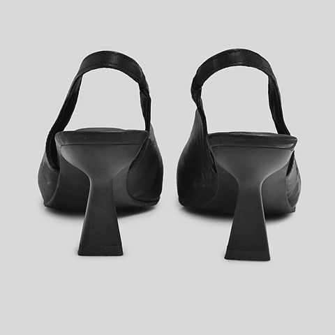  Giày Cao Gót Biti's Nữ Màu Đen BFW006888DEN 