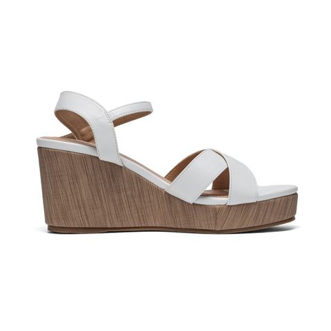  Sandal Đế Xuồng Biti's Nữ Màu Trắng BPW006288TRG 