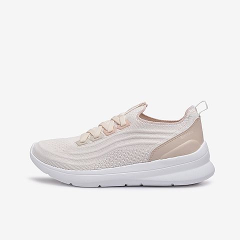  Giày Thể Thao Nữ Biti's Êmbrace BSW003600KEM 