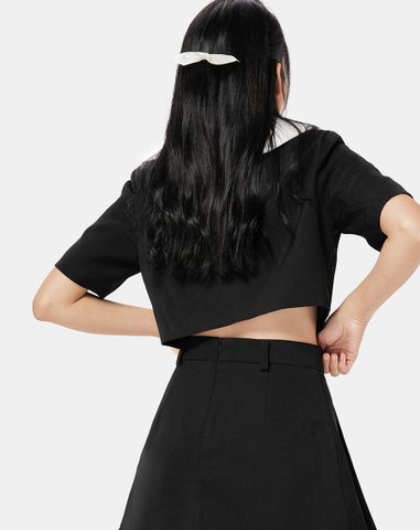  Áo kiểu blazer ngắn phối cổ trắng 