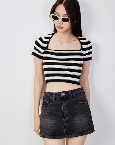  Áo dệt cổ vuông tay ngắn 