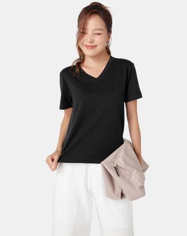  Áo thun trơn màu cổ tim form fit 