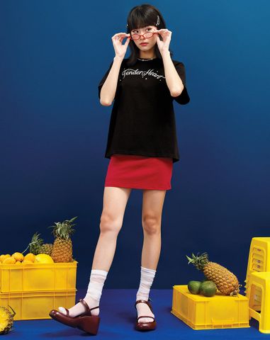  Áo thun form Regular tay ngắn in silicon Tender Heart 