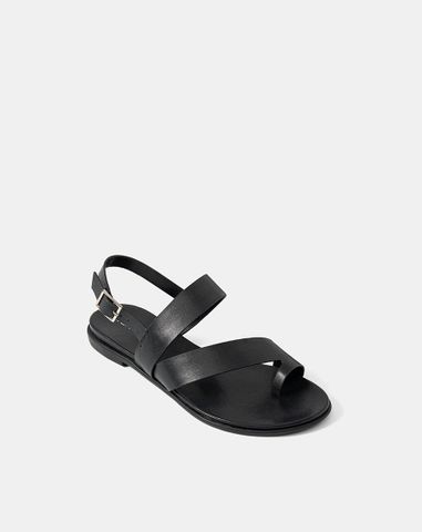 Giày Sandal Xỏ Ngón 