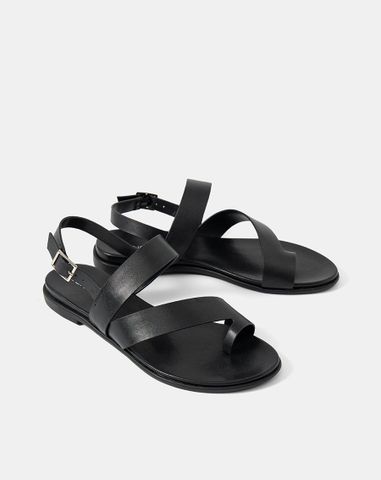  Giày Sandal Xỏ Ngón 