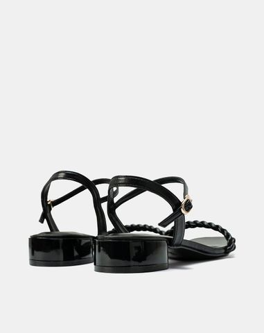  Giày Sandal Gót Thấp Phối Hai Quai Xoắn 