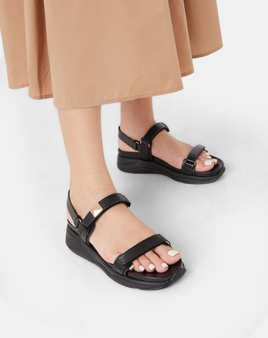  Giày Sandal Thể Thao Phối Khoá Trang Trí 