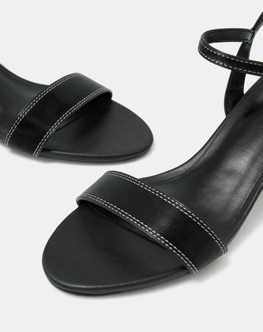  Giày Sandal Gót Vuông Quai Ngang Bản Lớn Quai Cổ Chân 