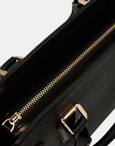  Túi Xách Lớn Phối Tay Cầm Trang Trí 