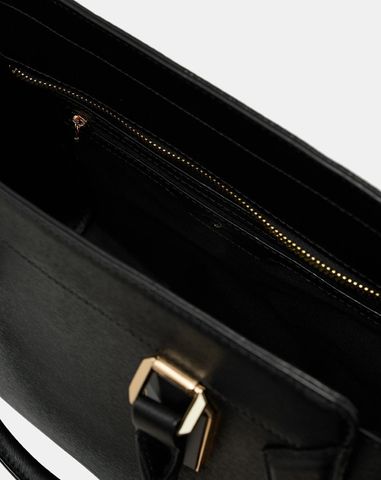  Túi Xách Lớn Phối Tay Cầm Trang Trí 