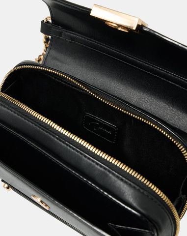  Túi Xách Nhỏ Dáng Chữ Nhật Radio 