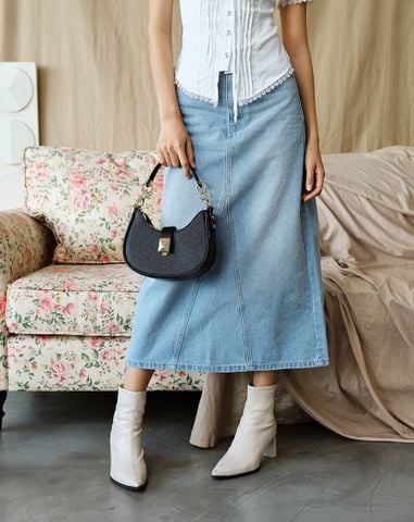  Túi Xách Nhỏ Hobo Phối Charm Trang Trí 