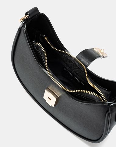  Túi Xách Nhỏ Hobo Phối Charm Trang Trí 