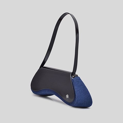  Túi Xách Gosto Vải Jean Nữ Màu Đen GBSW01400DEN 