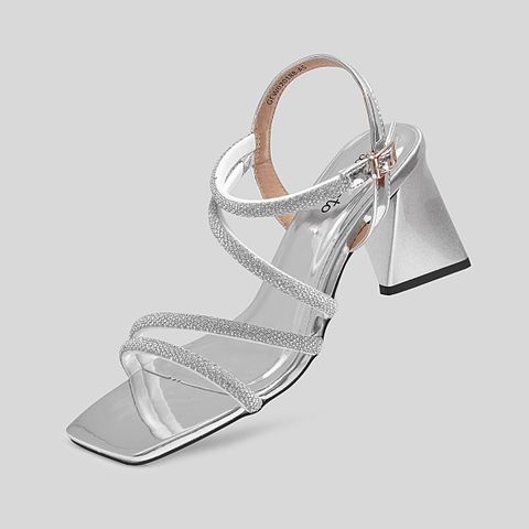  Sandal Thời Trang Gosto Nữ Màu Bạc GFW020188BAC 