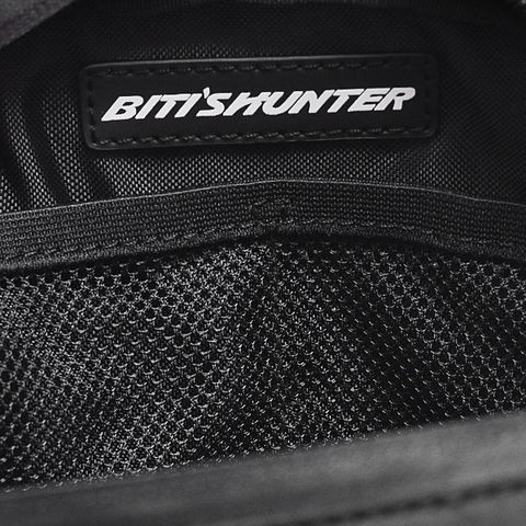  Túi Đeo Chéo Biti's Hunter Nam Màu Đen HBSM00600DEN 