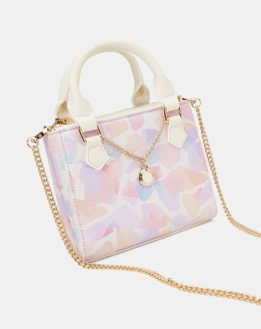  Túi form vuông dây xích trang trí 