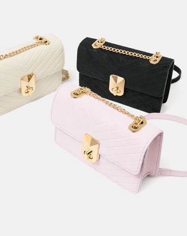  Túi Xách Nhỏ Trang Trí Khoá 