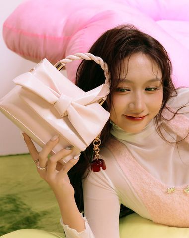  Túi Xách Nhỏ Top Handle Thắt Nơ Cách Điệu 