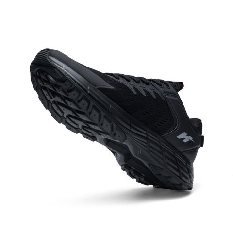  Giày Thể Thao Biti's Hunter Jogging Nam Màu Đen HSM004901DEN 