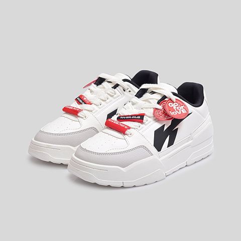  Giày Thể Thao Biti's Hunter X LiteDash Go For Love 2k25 Edition Nữ Màu Trắng HSW007505TRG 