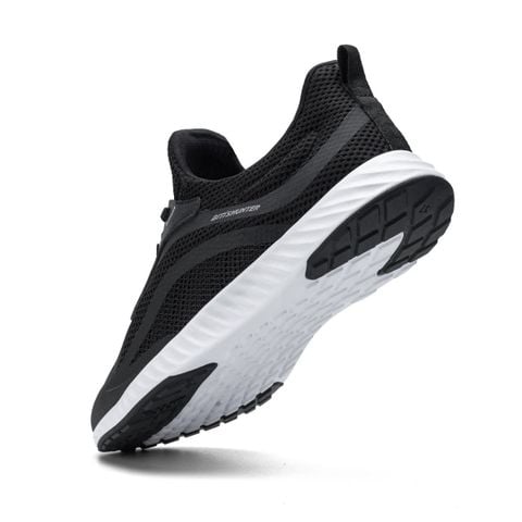 Giày Đi Bộ Biti's Hunter Jogging Nữ Màu Đen HSW010200DEN 