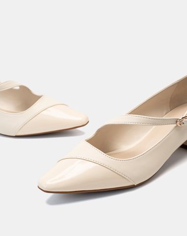  Giày Cao Gót Đắp Chéo 