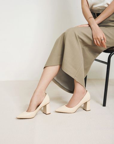  Giày Cao Gót Pump Gót Trụ Mũi Nhọn 