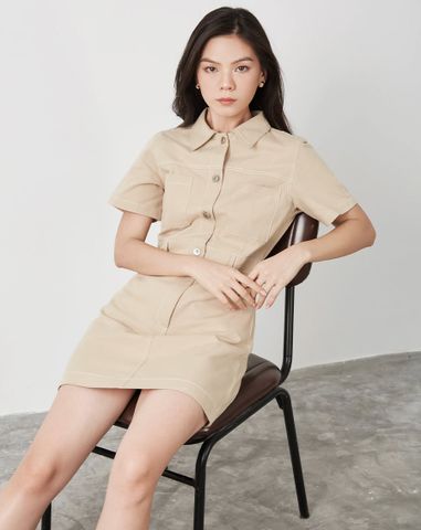  Đầm mini tay ngắn nút J 